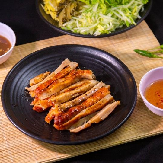 Nem Nướng 